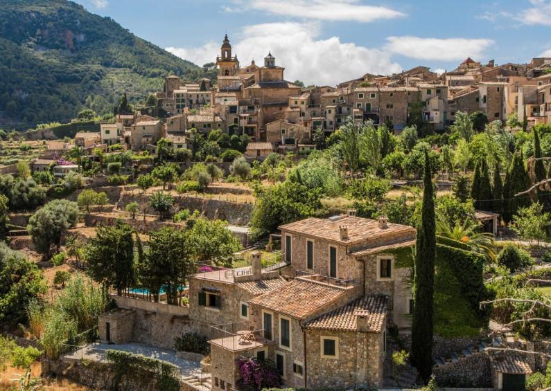 Valldemosa Sleep & Hike Valldemossa  Buitenkant foto